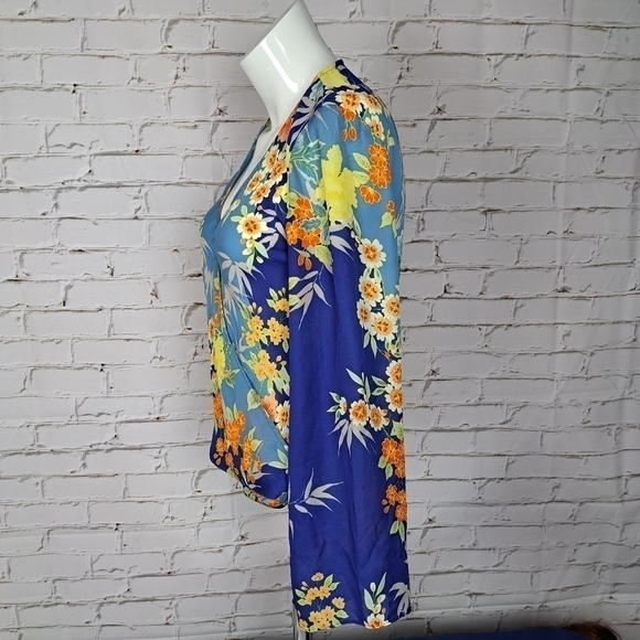 Guess Floral V-Neck Blouse - Blue and Yellow - Picture 4 of 10